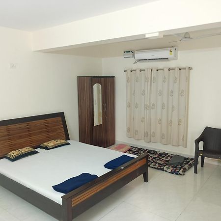 Sai Leela Guest House Даболим Екстериор снимка